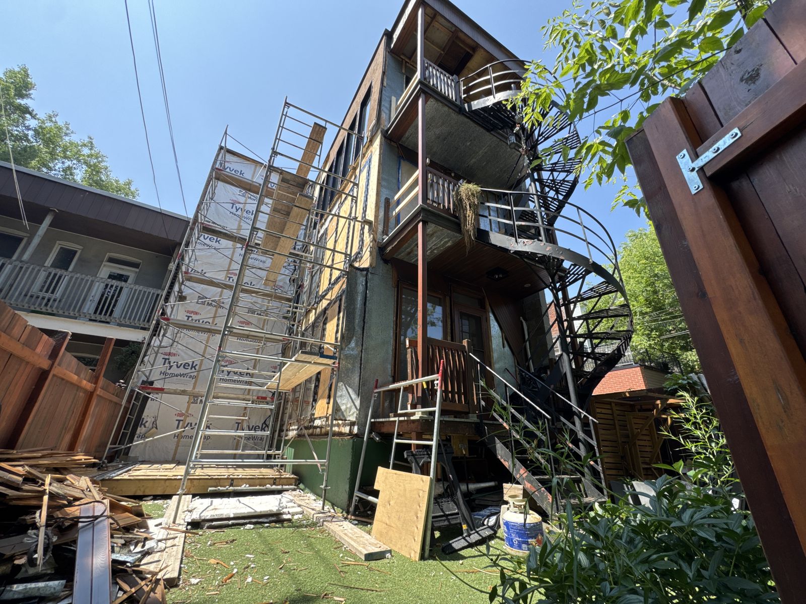 Envelope carpentry ◆ Montréal (4/5)